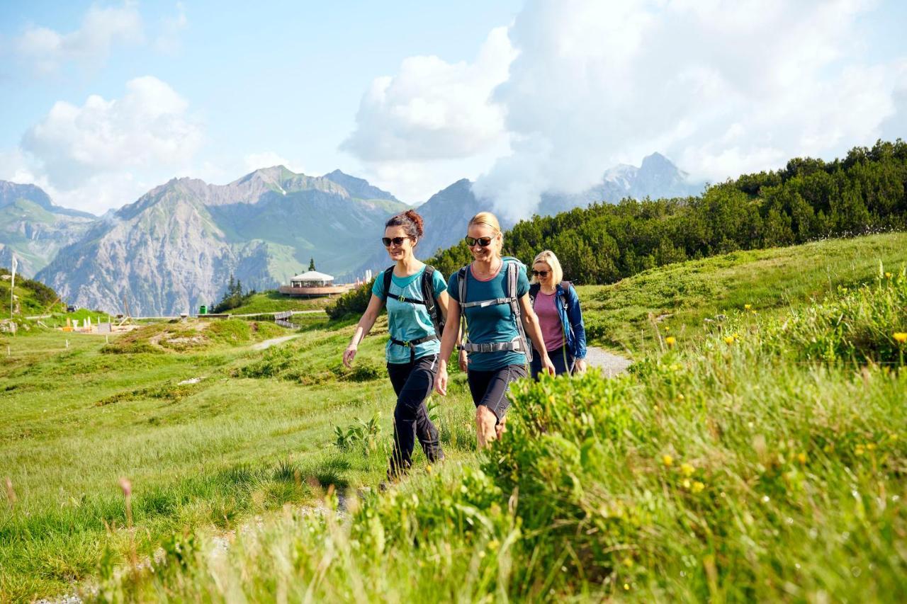 Alpine Lodge Kloesterle Am Arlberg מראה חיצוני תמונה